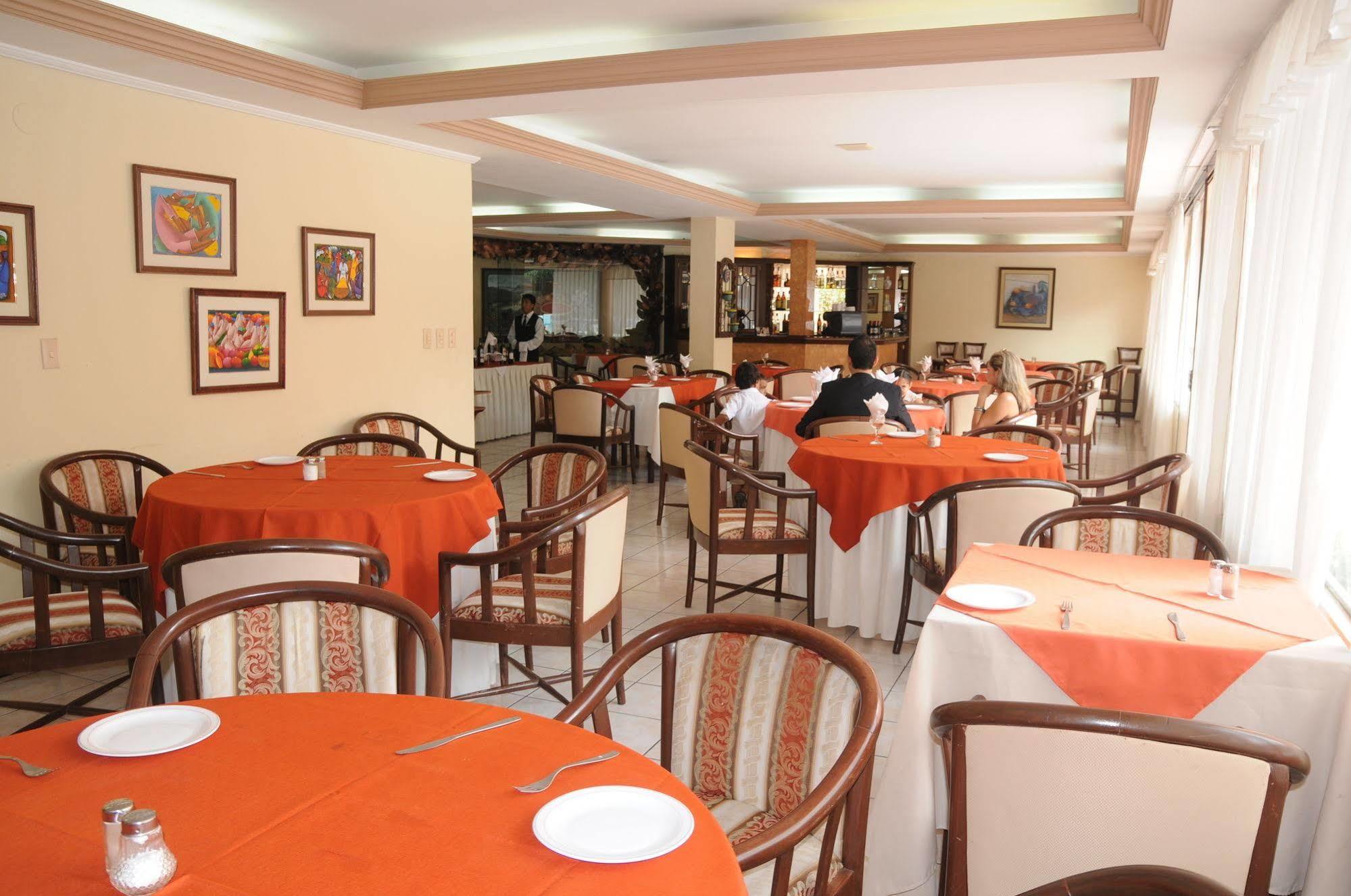 House Inn Apart Hotel Santa Cruz de la Sierra Kültér fotó